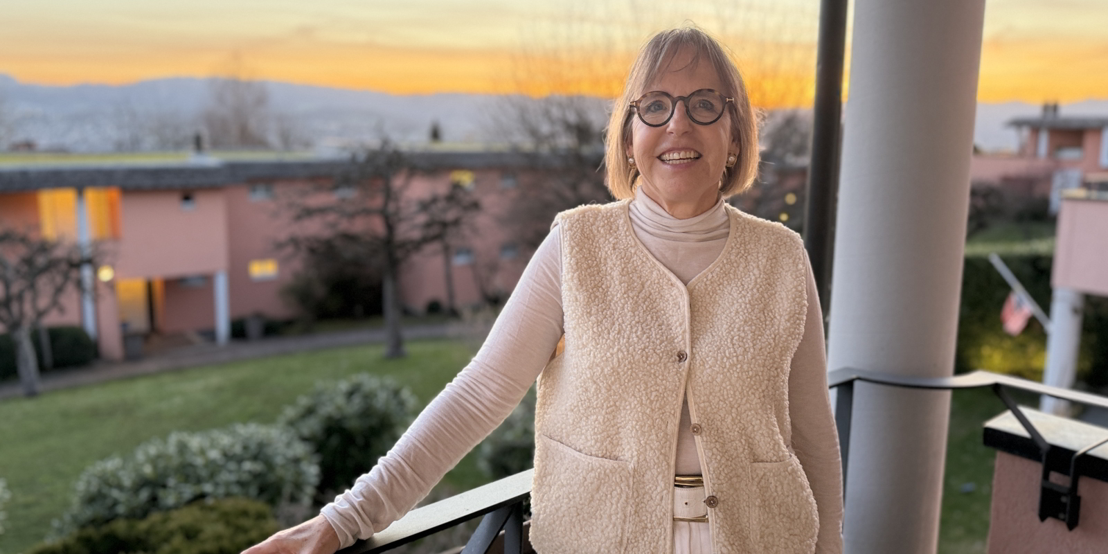 Fest verwurzelt in Küsnacht: Nora Bühlmann lebt wieder in Küsnacht, arbeitet aber in Erlenbach. (Bild: dwe)