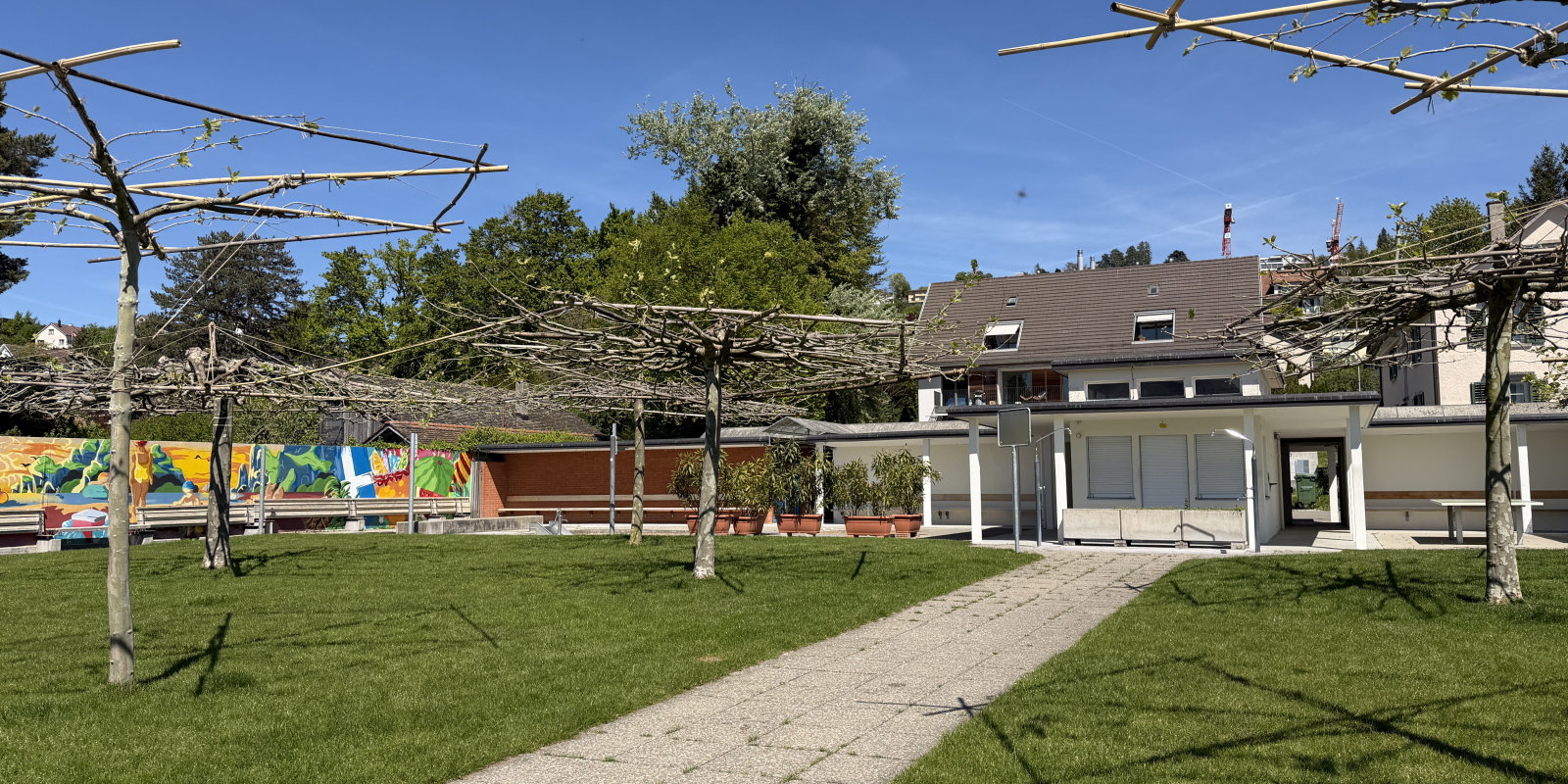 Wartet auf bessere Zeiten: In der Badi Winkel in Erlenbach ist in puncto Gastronomie-Infrastruktur noch Luft nach oben.