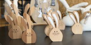 Hasenparade: Der Wunsch «Fröhliche Ostern!» steht jedem ins Gesicht geschrieben. (Bild: dwe)