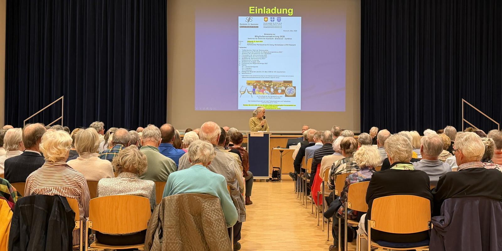 Grosses Engagement: Volle Ränge im Kirchgemeindehaus St. Georg in Küsnacht für die Generalversammlung des SfS. (Bild: dwe)