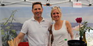 Diederik und Patricia Michel betreiben gemeinsam ihr Weingut in Küsnacht. (Bild: dpl)